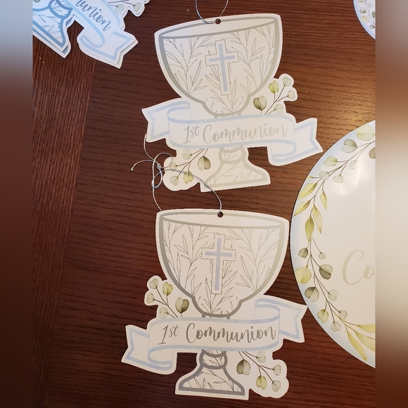 First communion cardstock cutout decorations - Picture 3 of 4